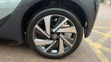 Toyota Aygo X 1.0 VVT-i Edge 5dr Petrol Hatchback